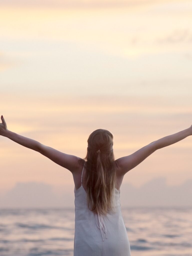 Inicío 24 pessoa feliz sol comprimido